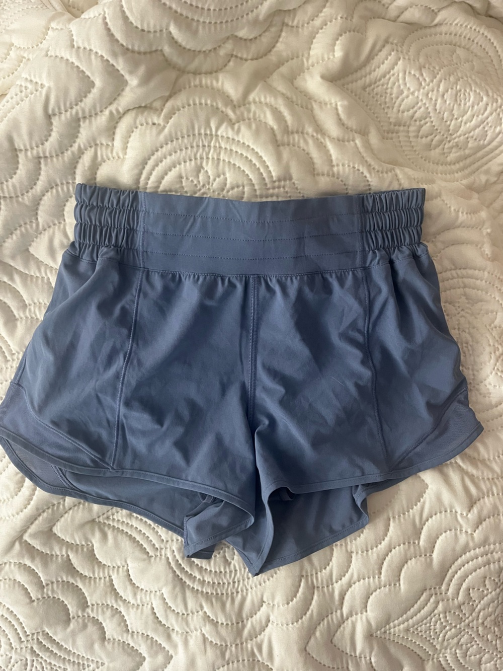 lululemon blue hotty hot shorts